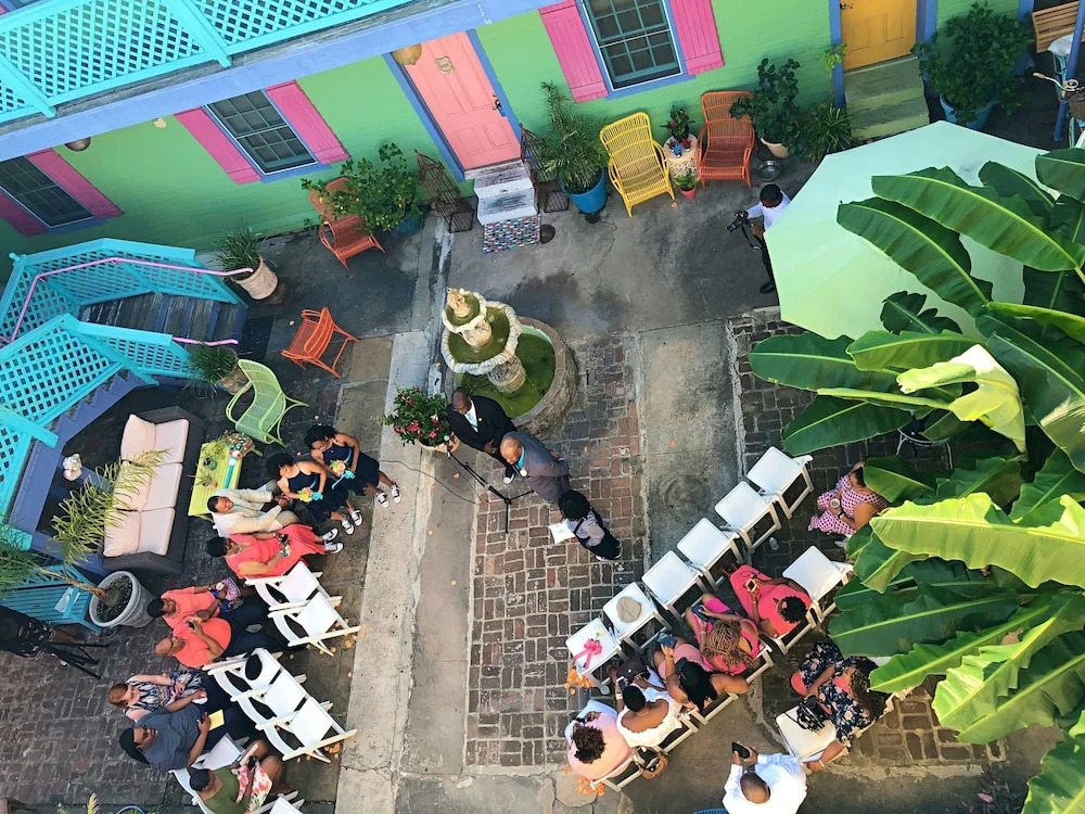 Creole Gardens Guesthouse and Inn