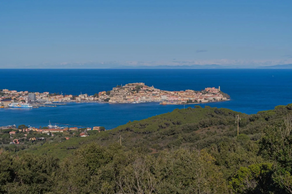 Two-room Loft 2/3 Dimora Mascagni in green building in Portoferraio-BILO 2/3 MASCAGNI SX