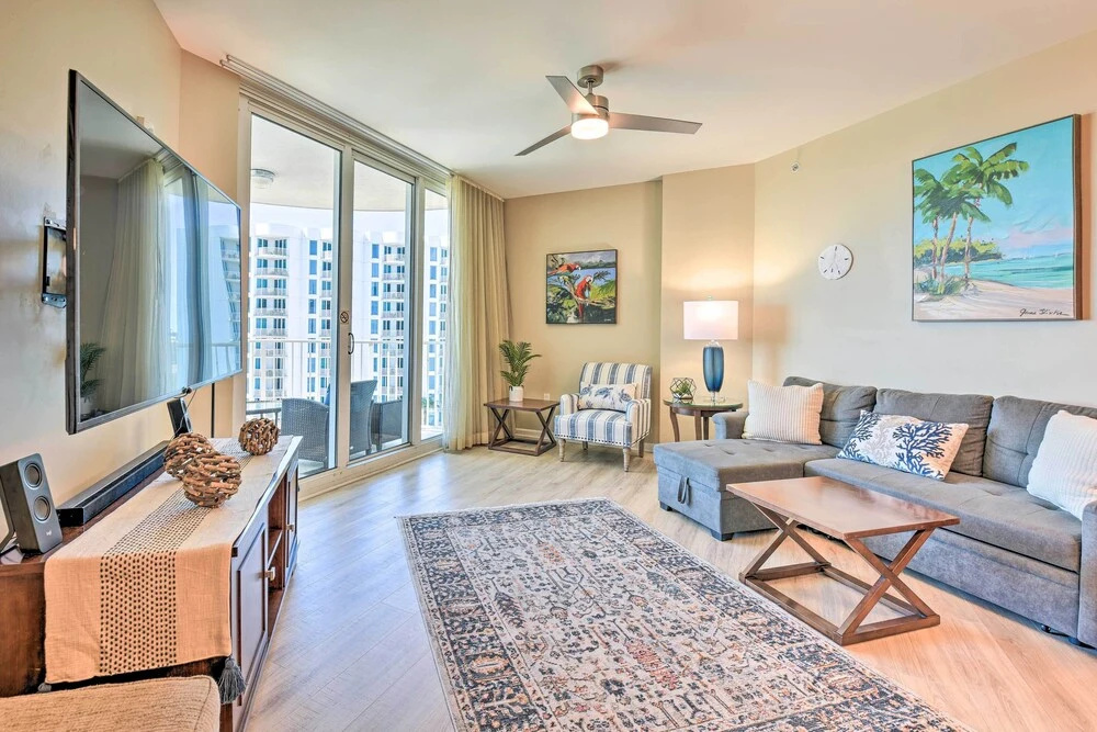 Modern Resort Condo With Balcony - Walk to Beach!