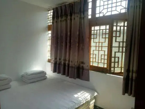 Lvyou Zhijia Hotel
