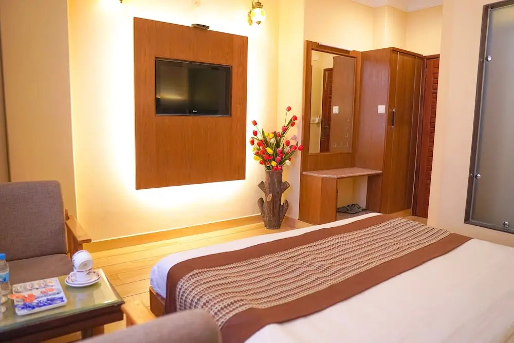 Hotel Asian Plaza Dharamshala