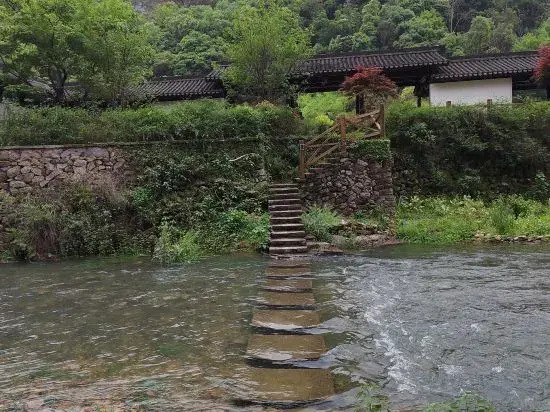 Yumu Qingyin B&B (Yandangshan Branch)