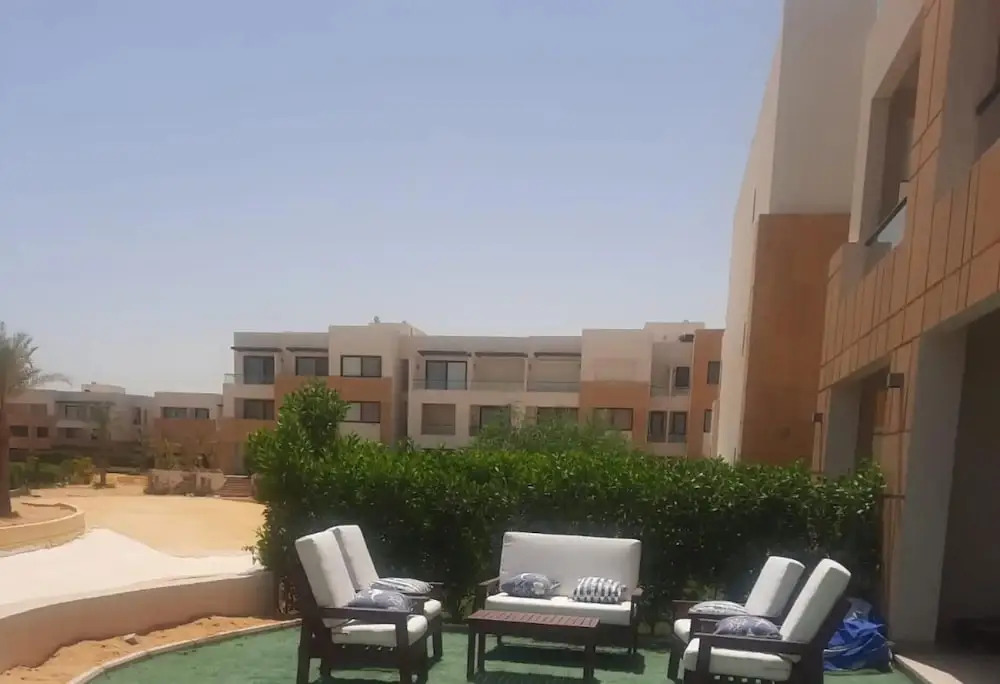 Whispering Waters, Two Bedroom With a Garden, Azha