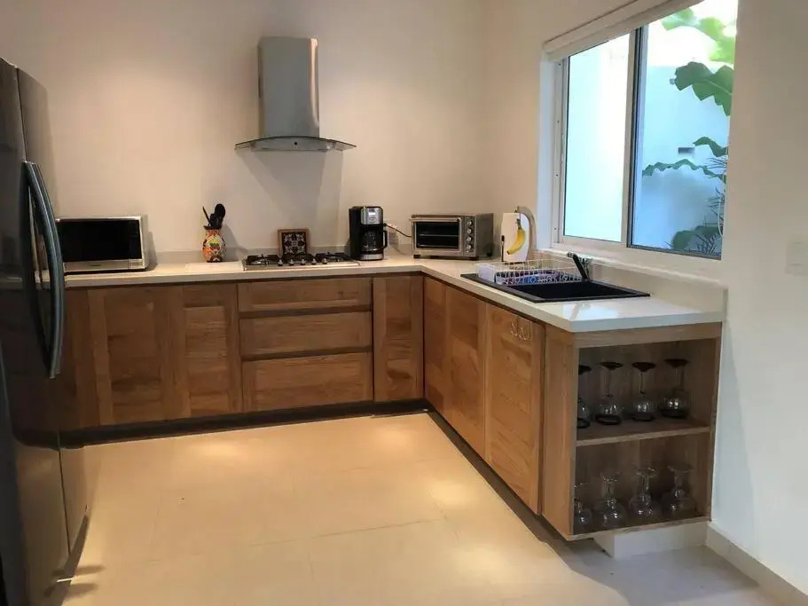 Luxury 3 br/4 ba Home w/View - Puntarena