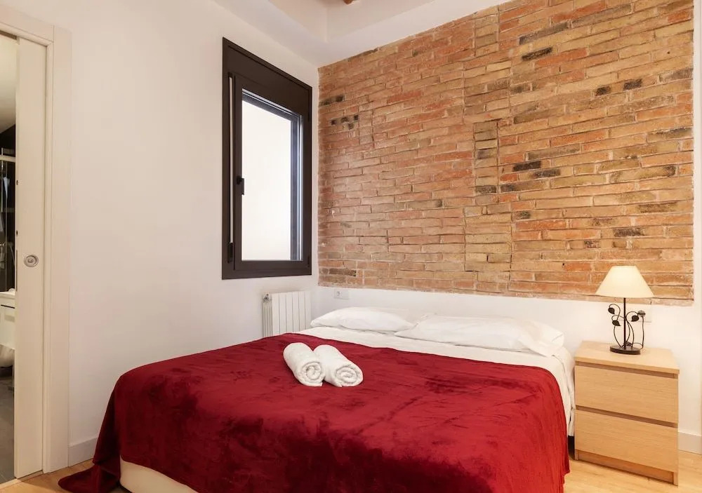 Akira Flats Urgell Apartment