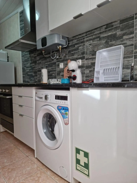 "Apartamentos do Farol" com vista para o mar