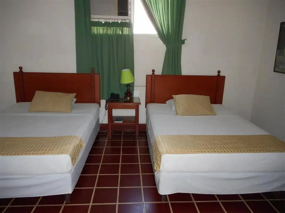 Hotel Serena