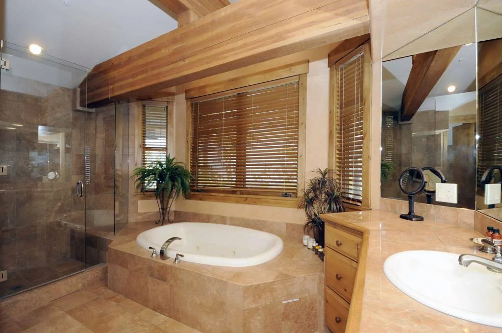 Abode at Arrowood