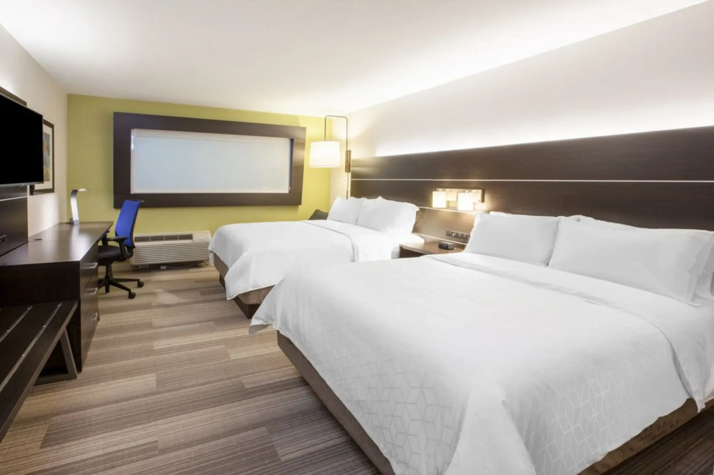 Holiday Inn Express & Suites - Glendale Downtown