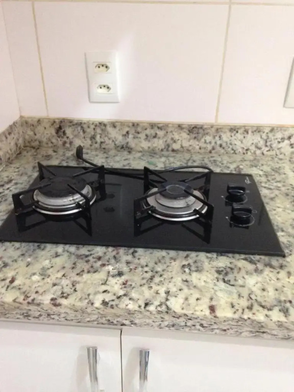 C104-AP-ALDEIA DO LAGO COM COZINHA e CHURRASQUEIRA em CALDAS NOVAS
