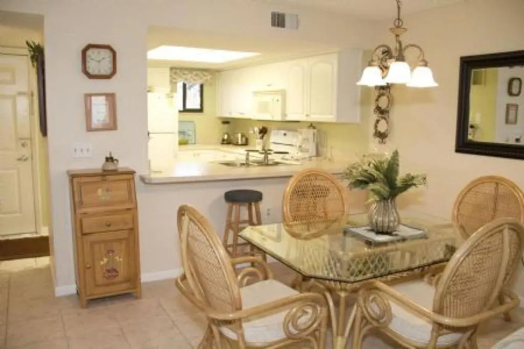 Ocean Village Club Condo J15