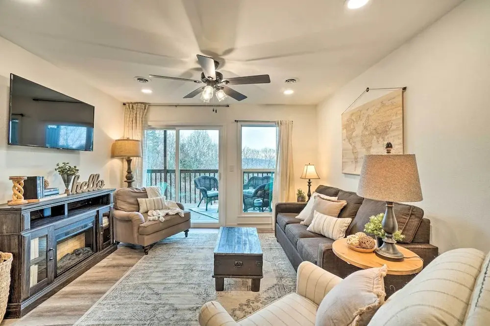 Fish & Hike On-site! Pet-friendly Branson Condo