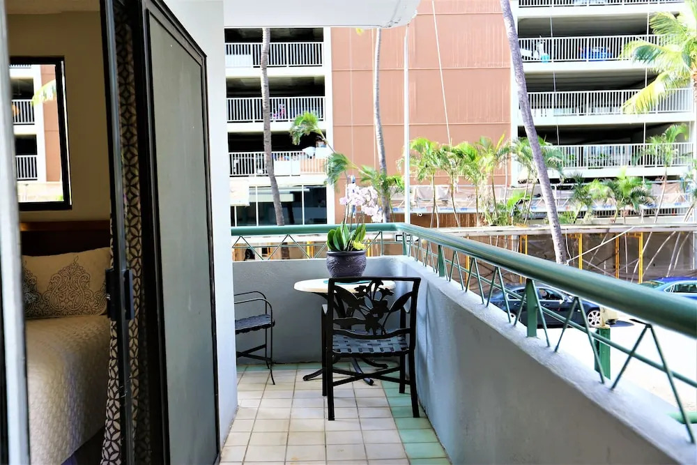 Waikiki Garden Villa