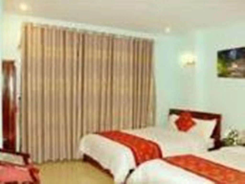 Hoang Du Hotel