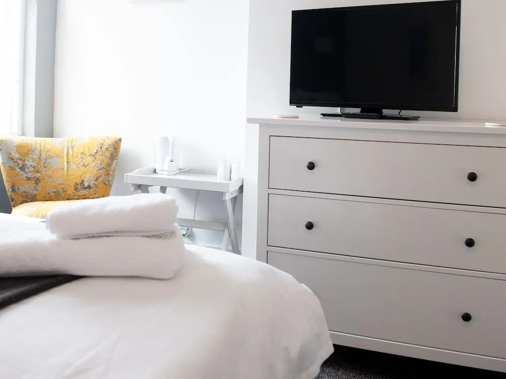 Glan Neigr Apart-Hotel by Guestz