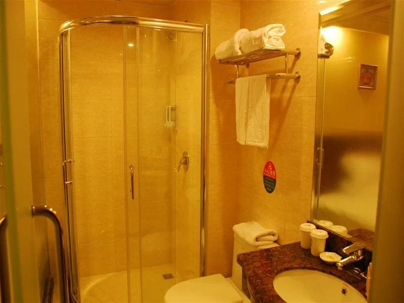 GreenTree Inn Jiangsu Wuxi Huishan Avenue Gaoli Motor City Express Hotel