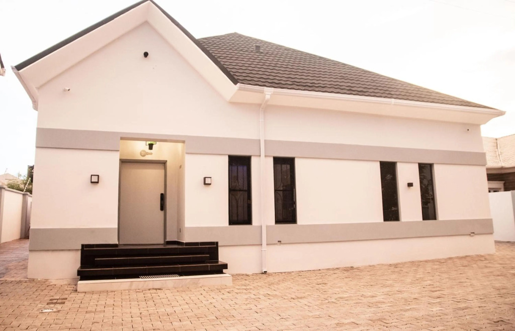 Roof top Studio+Gym+Snooker Rhodabode Apt, Nile