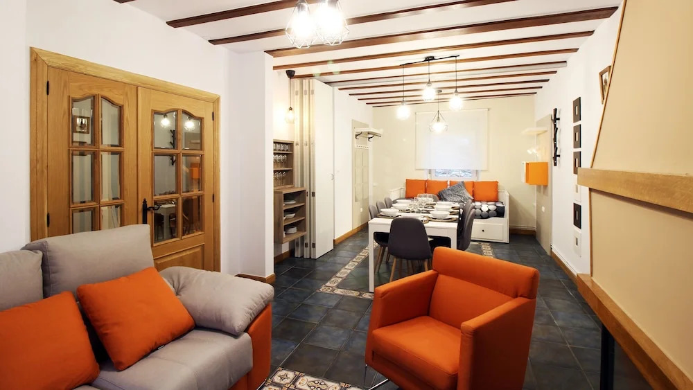 Casa rural LA COVA