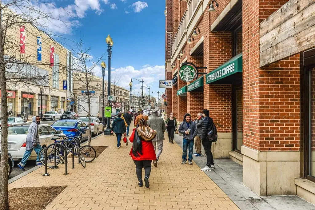 Charming 2BD in Hip Neighborhood - 3 Blks to Metro