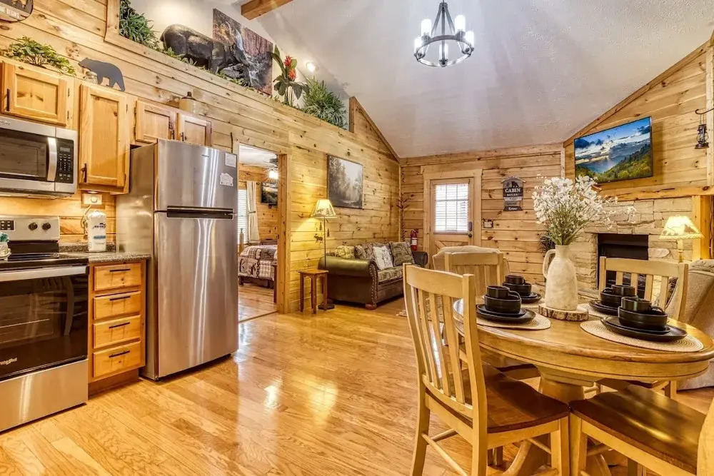 Er80 - Can't Bear To Leave 2 Bedroom Cabin