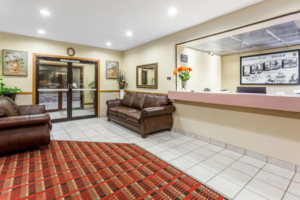 Super 8 By Wyndham Osage