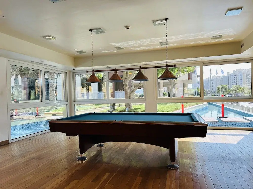 Marina Residences 6