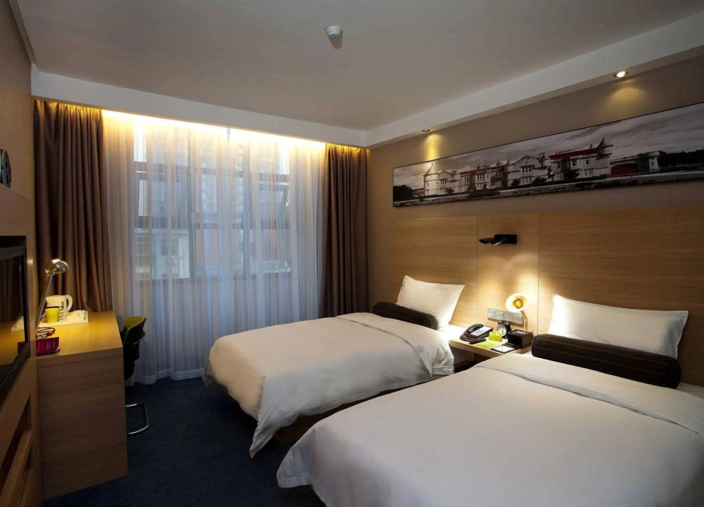 Zhengzhou Weilaiyiju Hotel