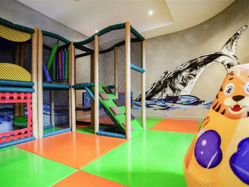 Ibis Styles The Entrance