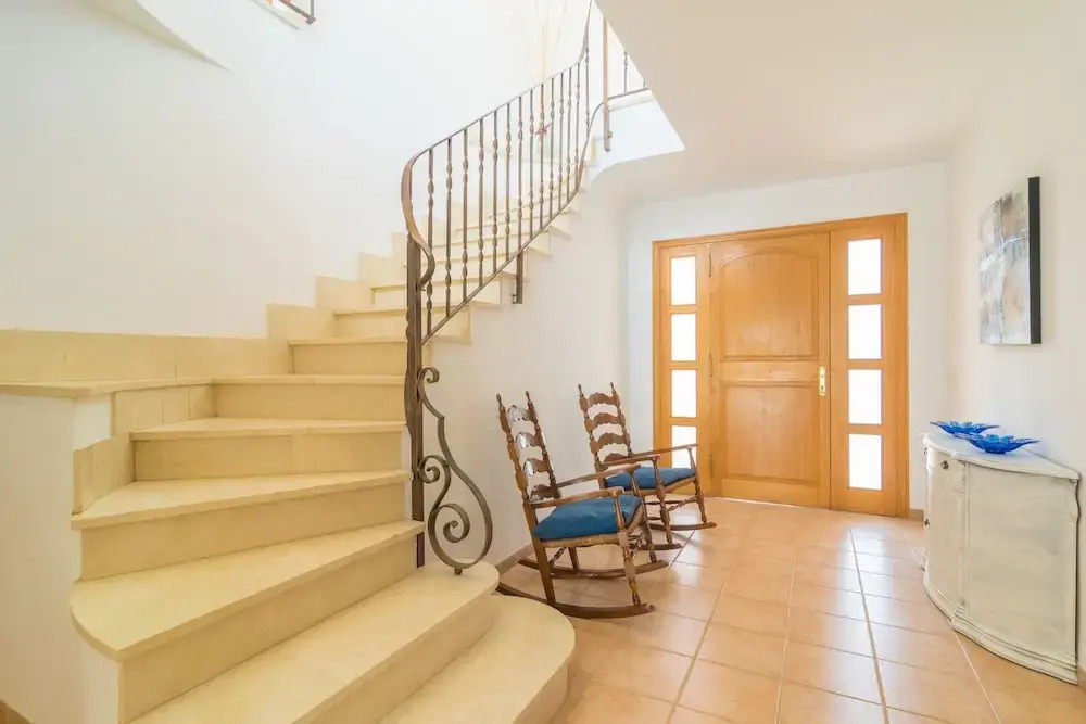 Goixa in Lloseta With 3 Bedrooms and 2 Bathrooms
