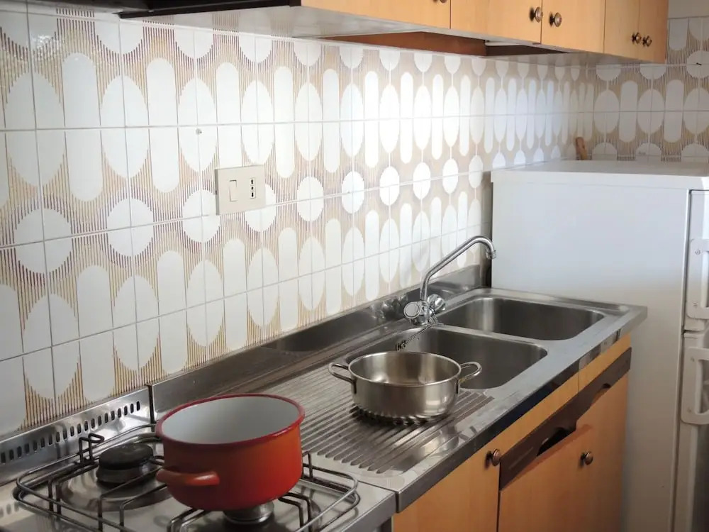 Spacious Flat With Common Pools and Kids'play Area