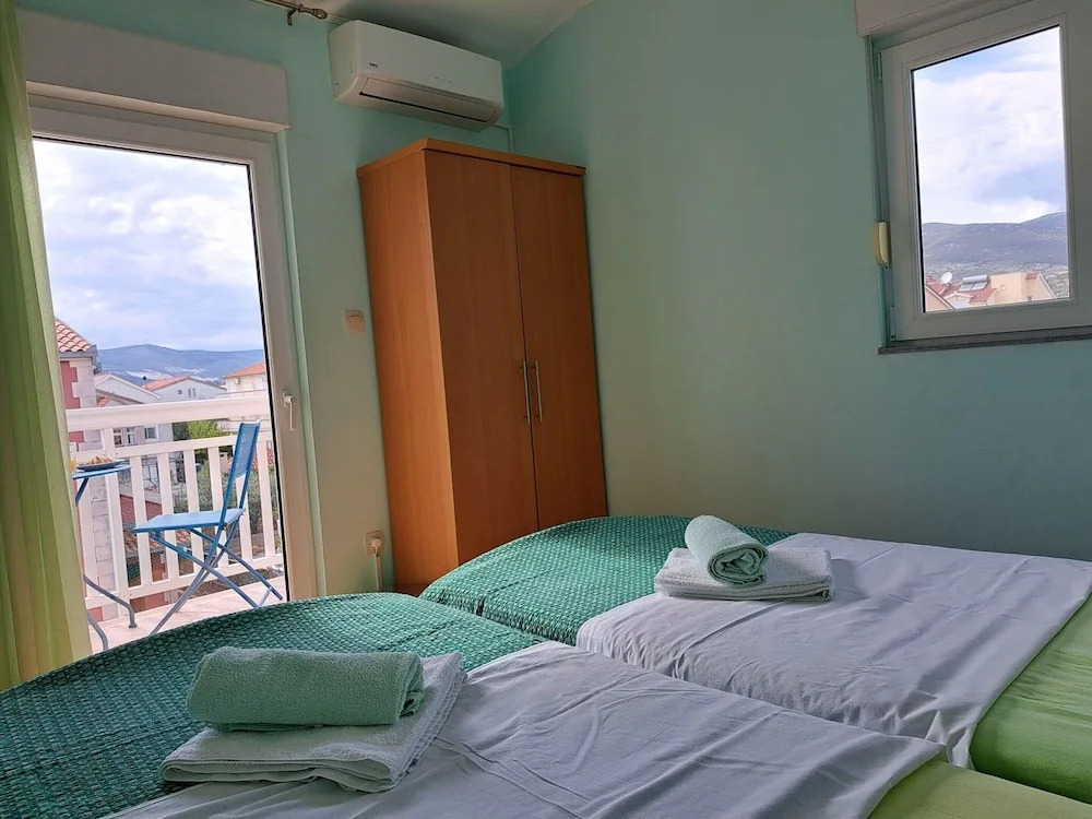 Apartment in Kastel Near the Sea
