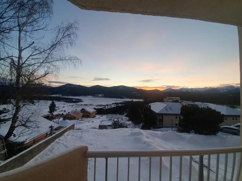 Studio avec vue imprenable sur lac