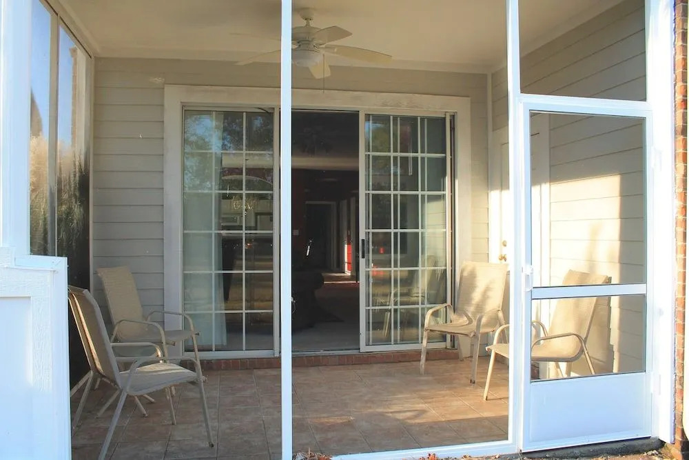 1215 Ironwood Condo