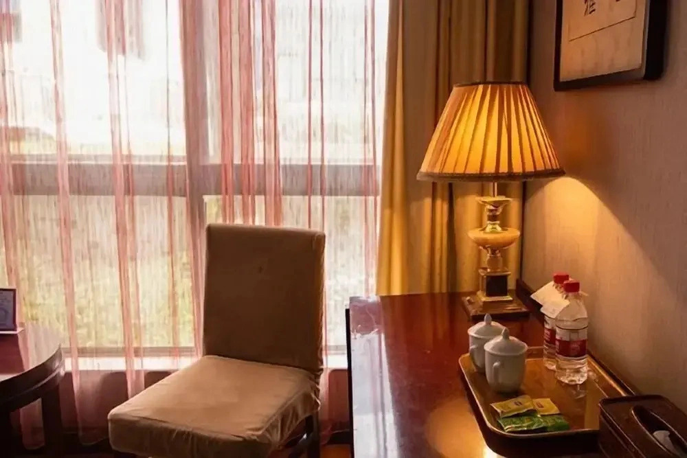 Royal Hotel