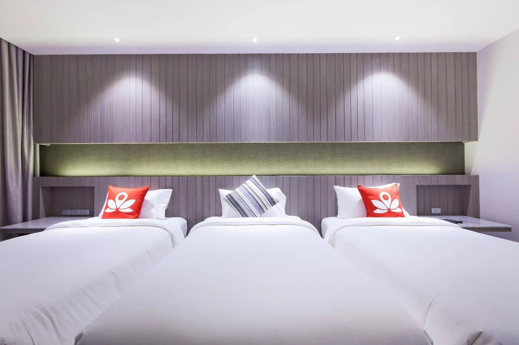 Zen Premium Patak Karon Beach