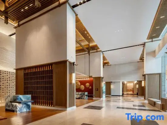 HUALUXE Guiyang Financial City by IHG