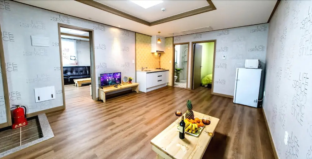 Jeju Sky Kids Pension