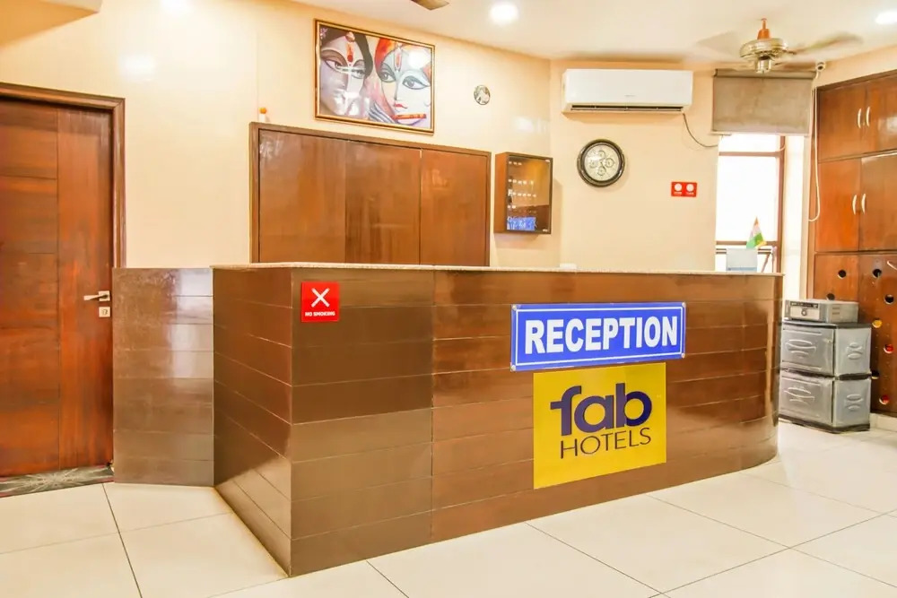 FabHotel Ashneer Residency
