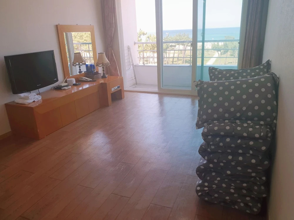 Pine Beach Condotel