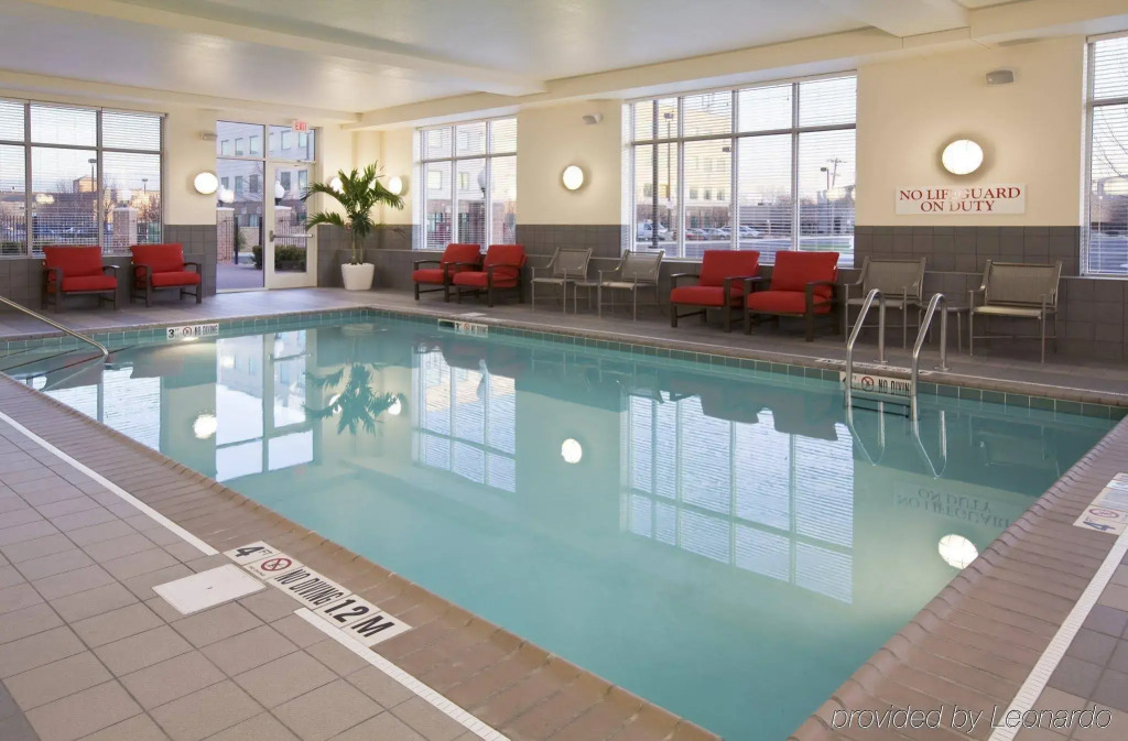 DoubleTree by Hilton Chicago Midway Airport, IL