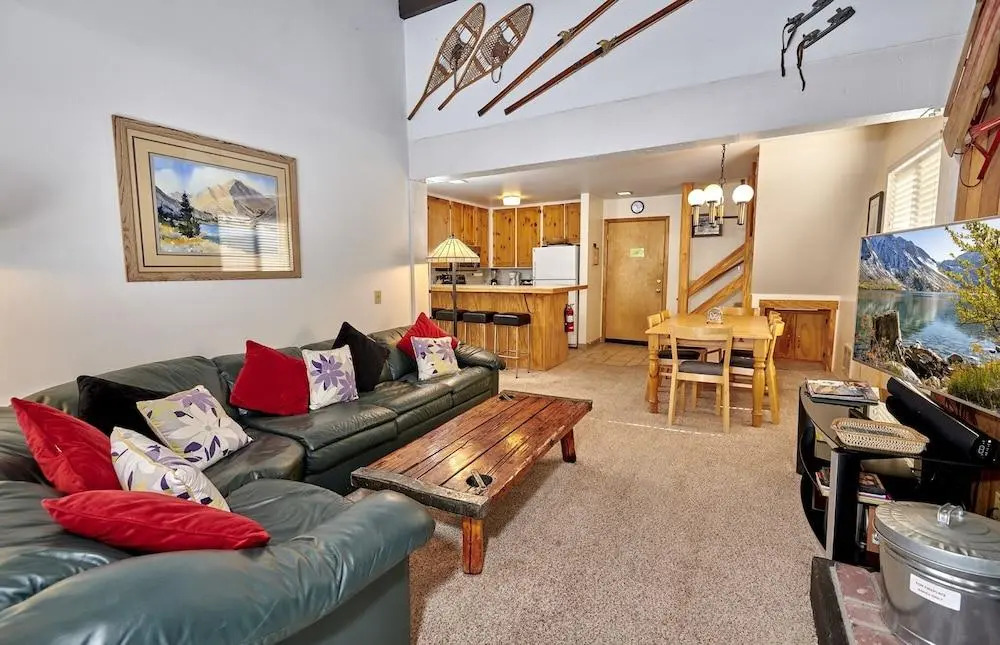 St, Anton Wooded View 2-Bedroom Condos with Ski Lockers