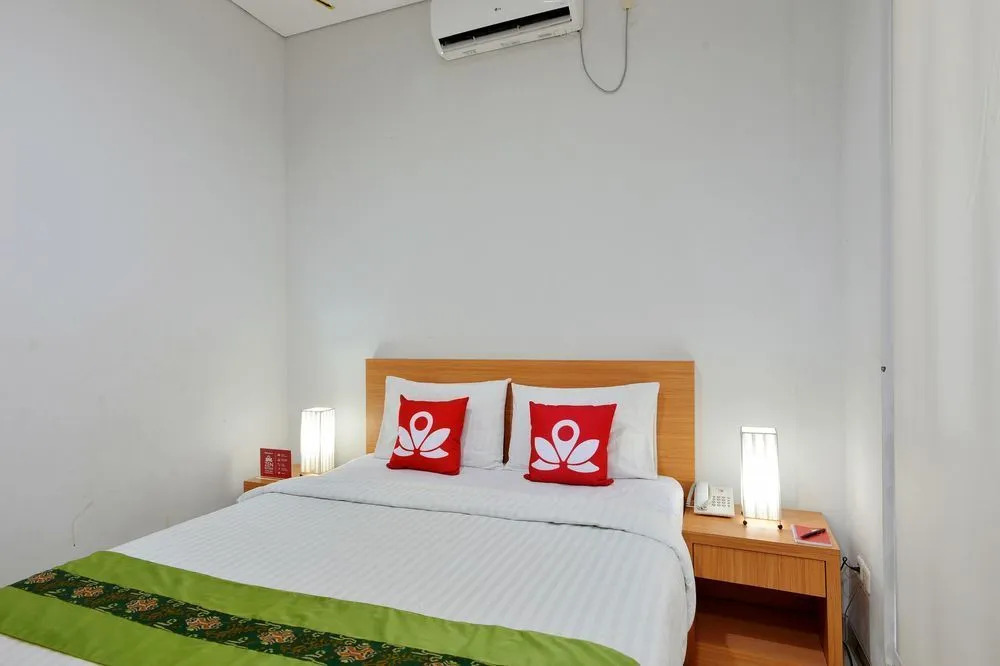 ZEN Rooms Basic Kelapa Dua Kebon Jeruk
