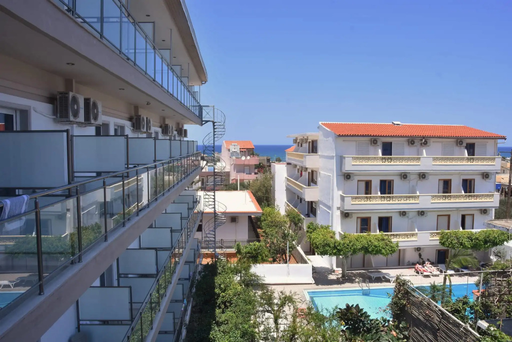 Sunny Resort