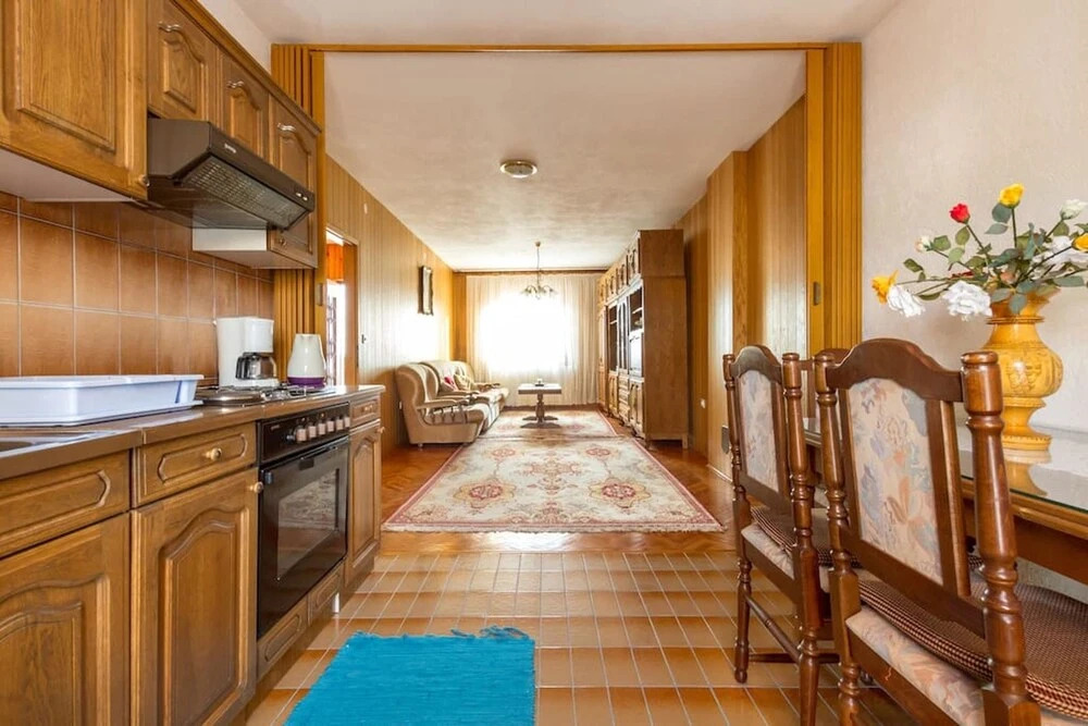 Apartment With 3 Bedrooms in Seget Vranjica, With Wonderful sea View and Enclosed Garden - 50 m From the Beach