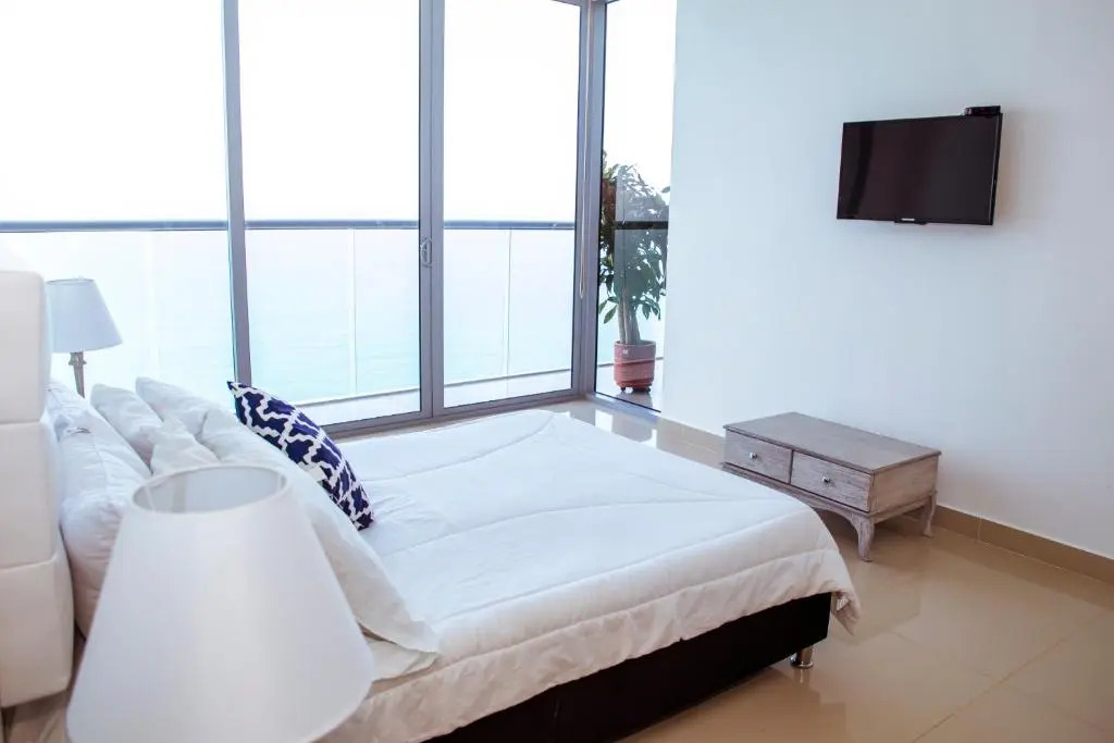 41st Fl Beach Condo in Bocagrande