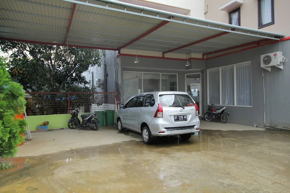 Airy Mandonga Laute Tiga 48 Kendari