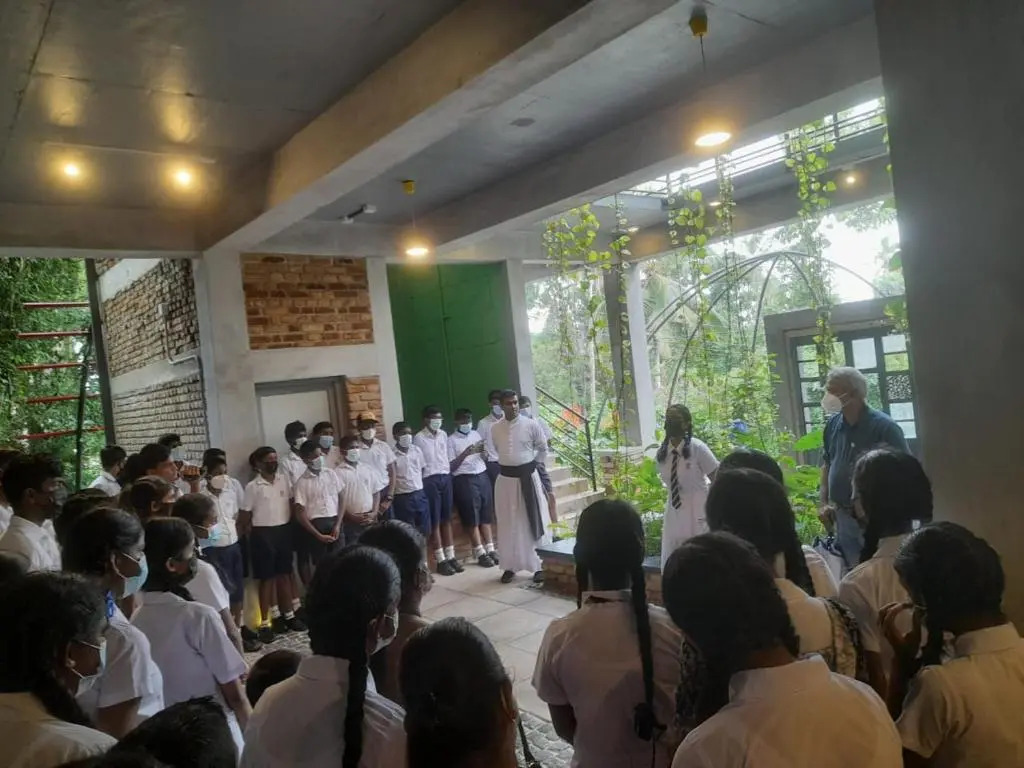 Ceylon Kingsmen Garden - Katunayake Airport Transit Hotels