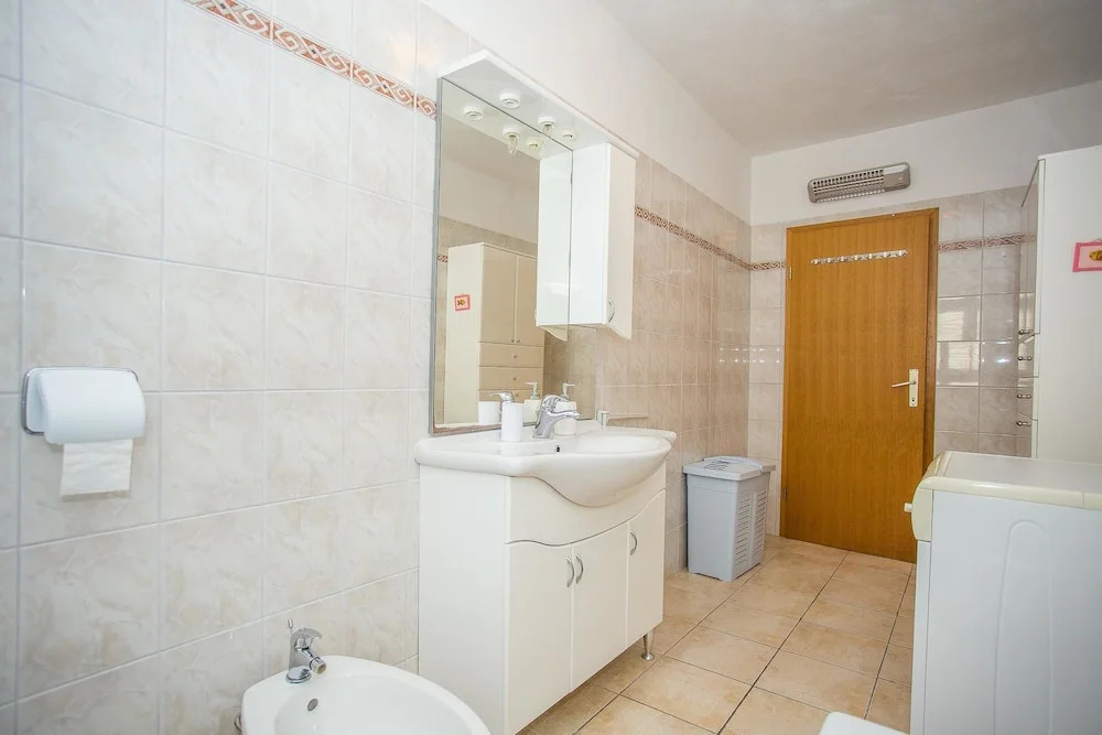 Apartment Zoki i Goga / Two Bedroom