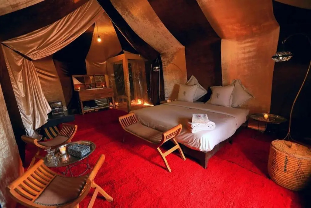 Dar Azawad Royal Desert Camp - Erg Chigaga Luxury Glamping