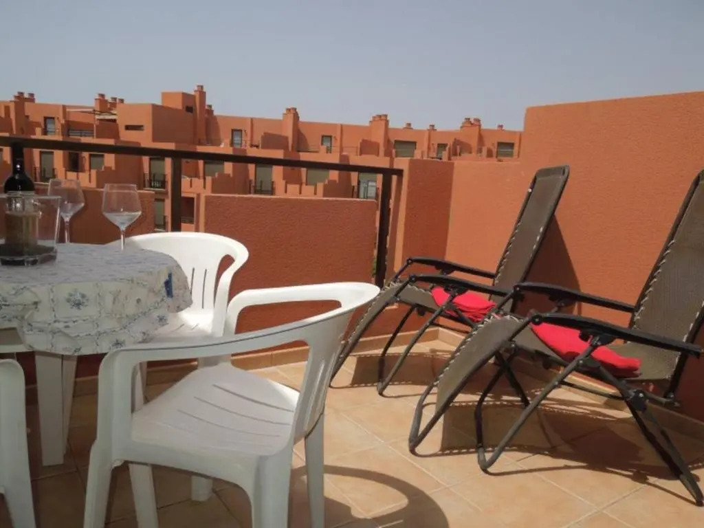Casa Soleada close to the sea + beach, Wifi, 2 pools, terrace, sea view, SAT-TV